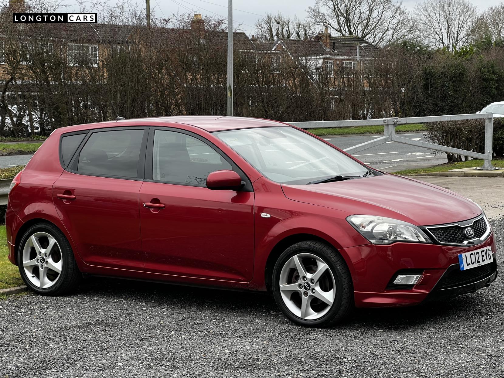 Kia Ceed 1.6 CRDi 3 Hatchback 5dr Diesel Manual Euro 5 (113 bhp)