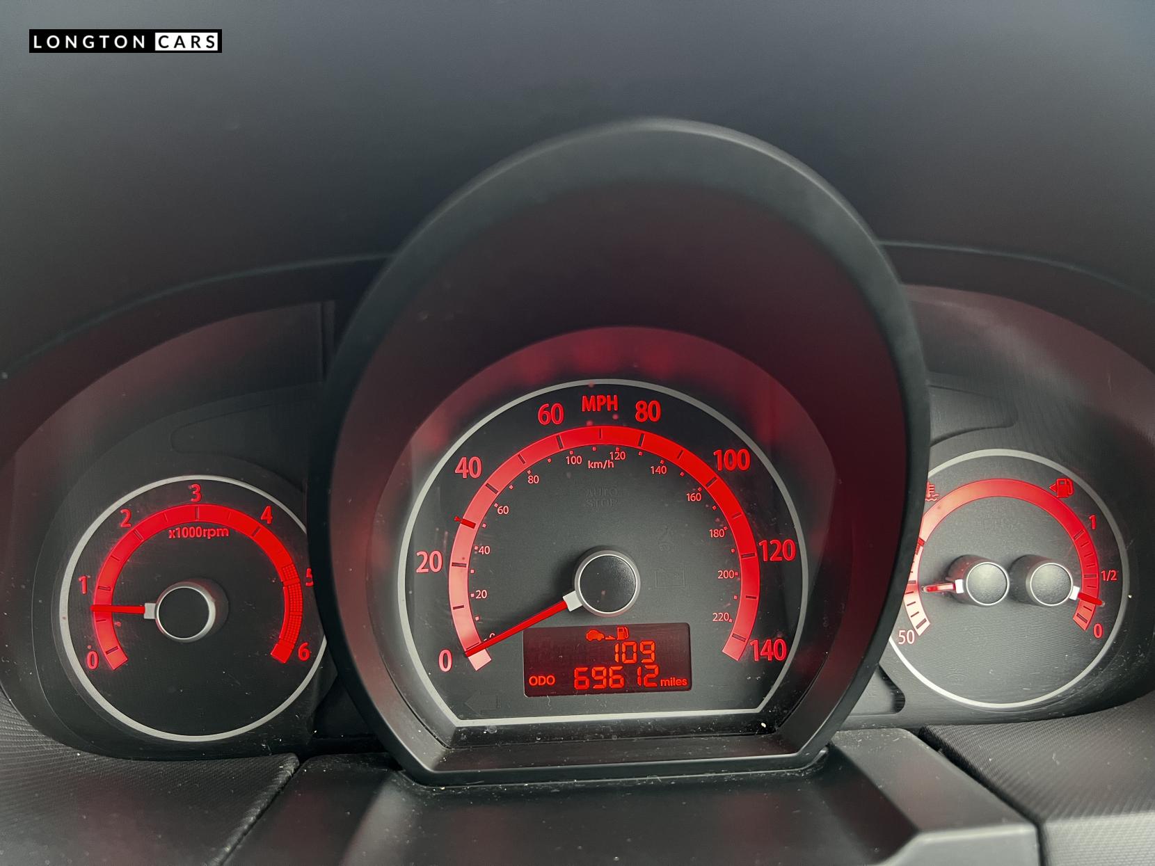 Kia Ceed 1.6 CRDi 3 Hatchback 5dr Diesel Manual Euro 5 (113 bhp)