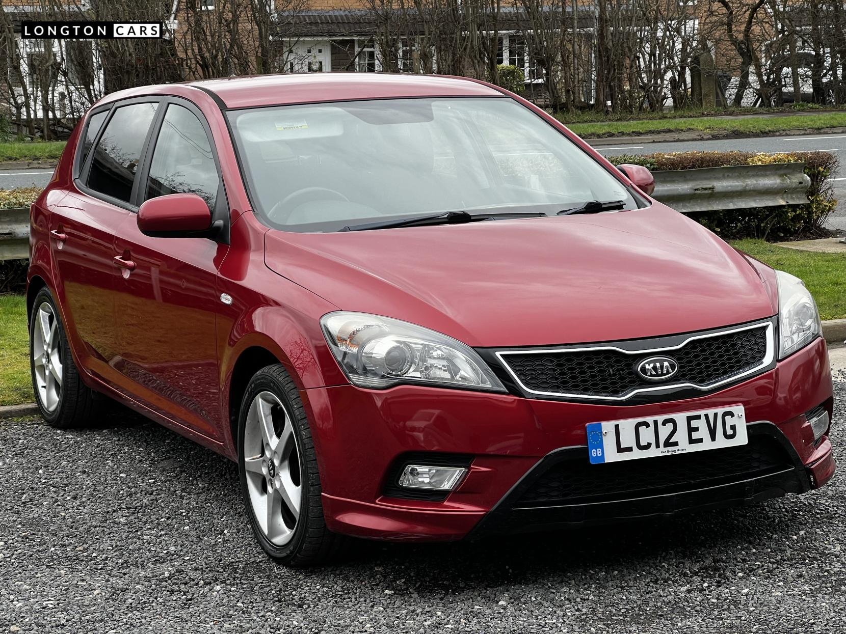 Kia Ceed 1.6 CRDi 3 Hatchback 5dr Diesel Manual Euro 5 (113 bhp)