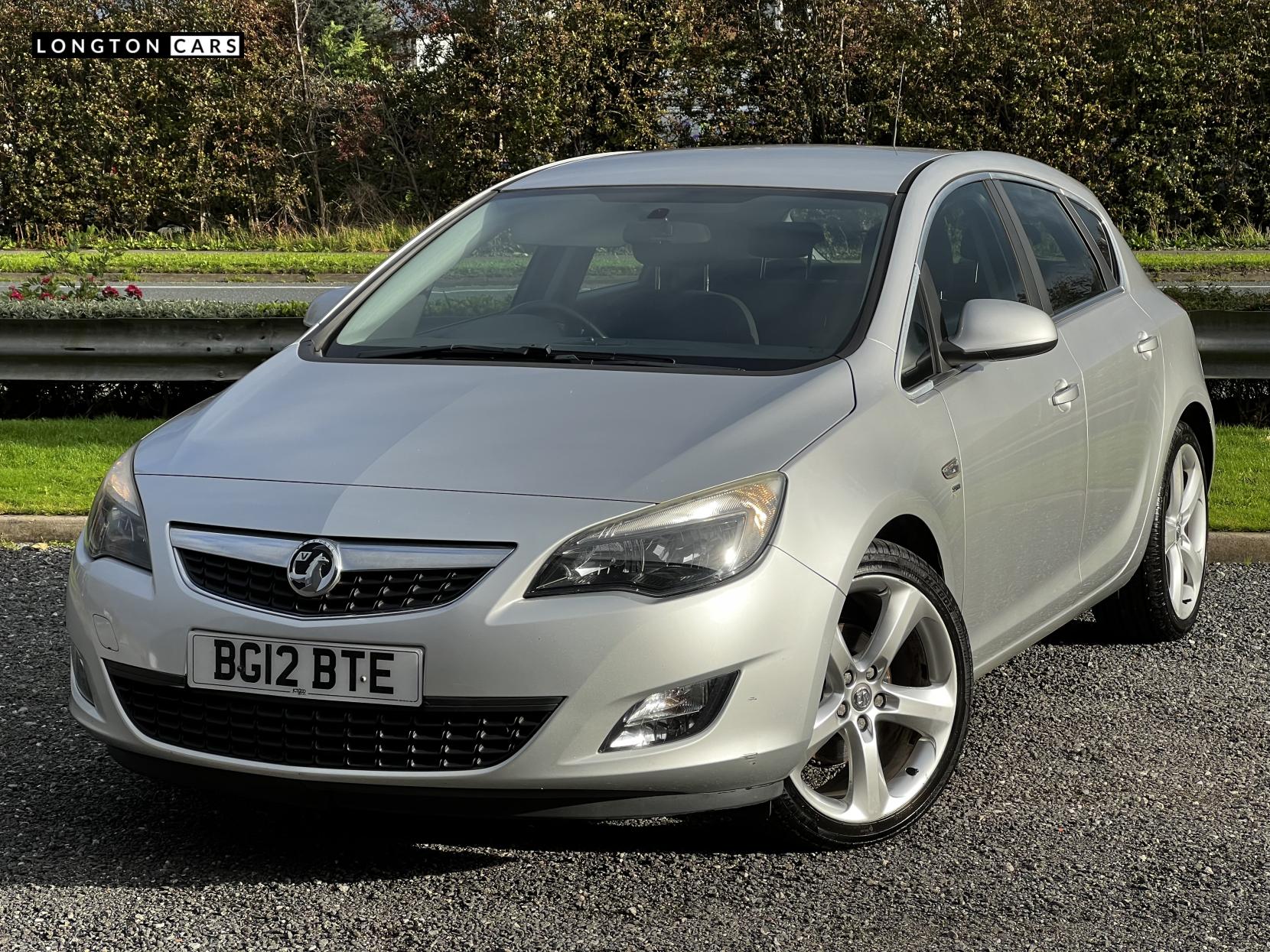 Vauxhall Astra 2.0 CDTi ecoFLEX SRi Hatchback 5dr Diesel Manual Euro 5 (s/s) (165 ps)