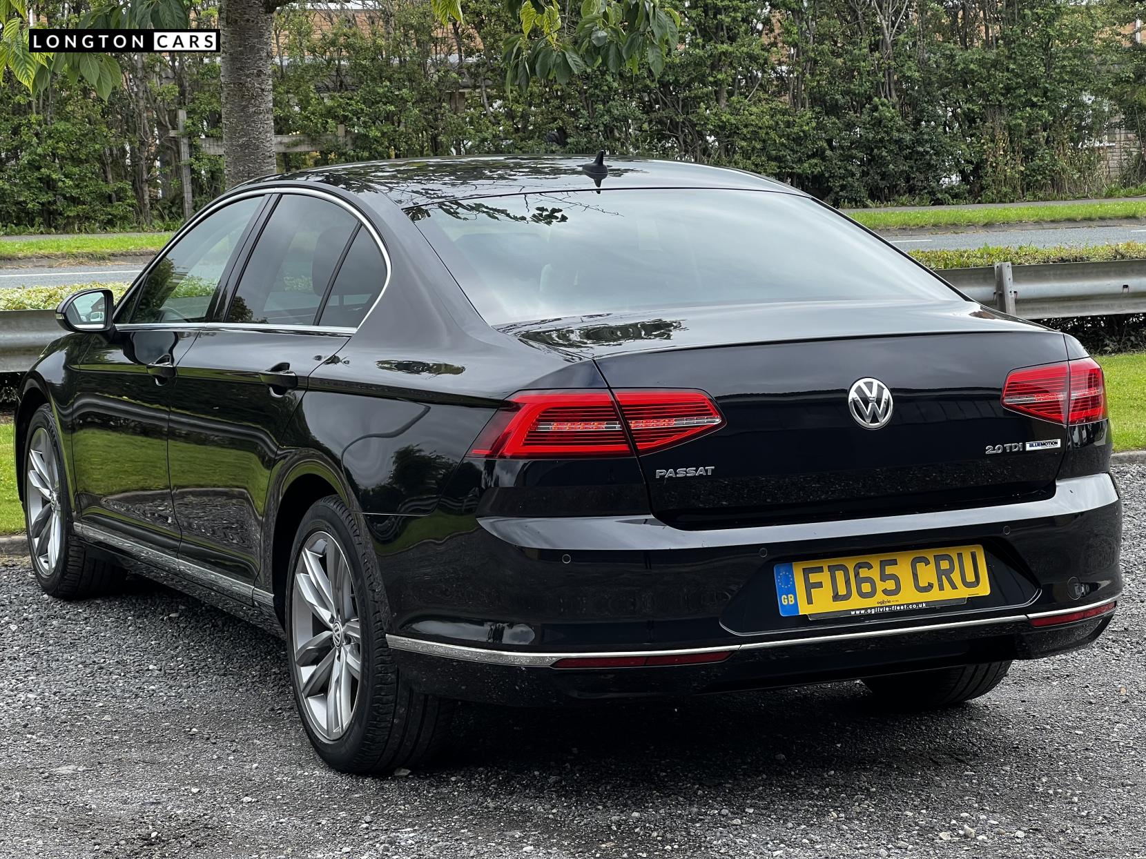 Volkswagen Passat 2.0 TDI BlueMotion Tech GT Saloon 4dr Diesel Manual Euro 6 (s/s) (150 ps)