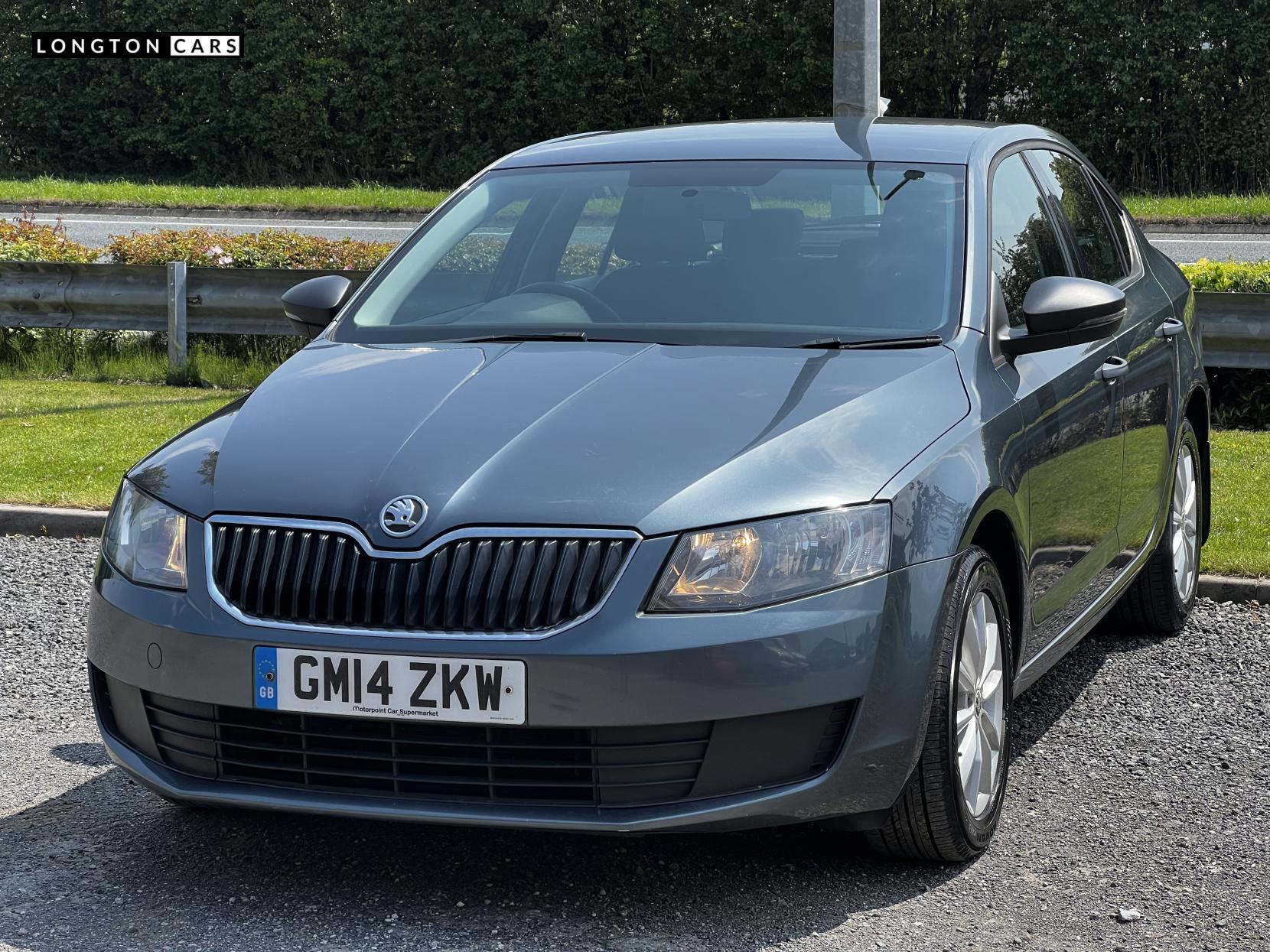 Skoda Octavia 1.6 TDI S Hatchback 5dr Diesel Manual Euro 5 (s/s) (105 ps)