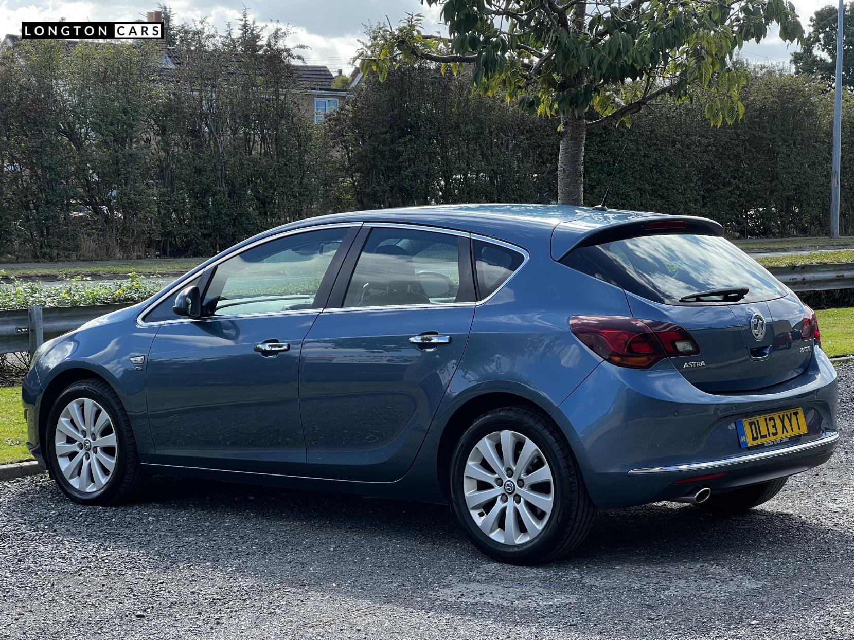 Vauxhall Astra 2.0 CDTi ecoFLEX Elite Hatchback 5dr Diesel Manual Euro 5 (s/s) (160 ps)
