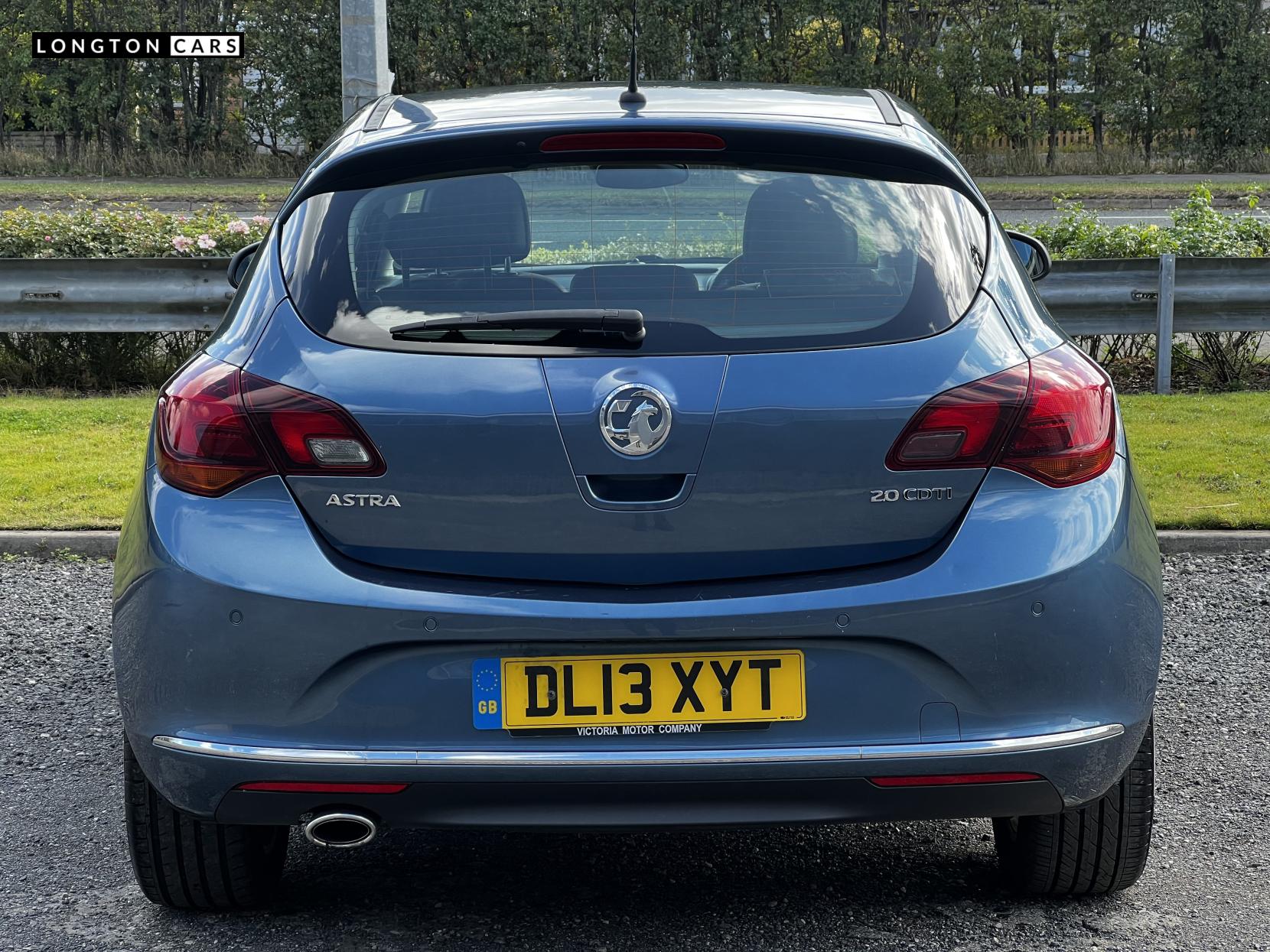 Vauxhall Astra 2.0 CDTi ecoFLEX Elite Hatchback 5dr Diesel Manual Euro 5 (s/s) (160 ps)