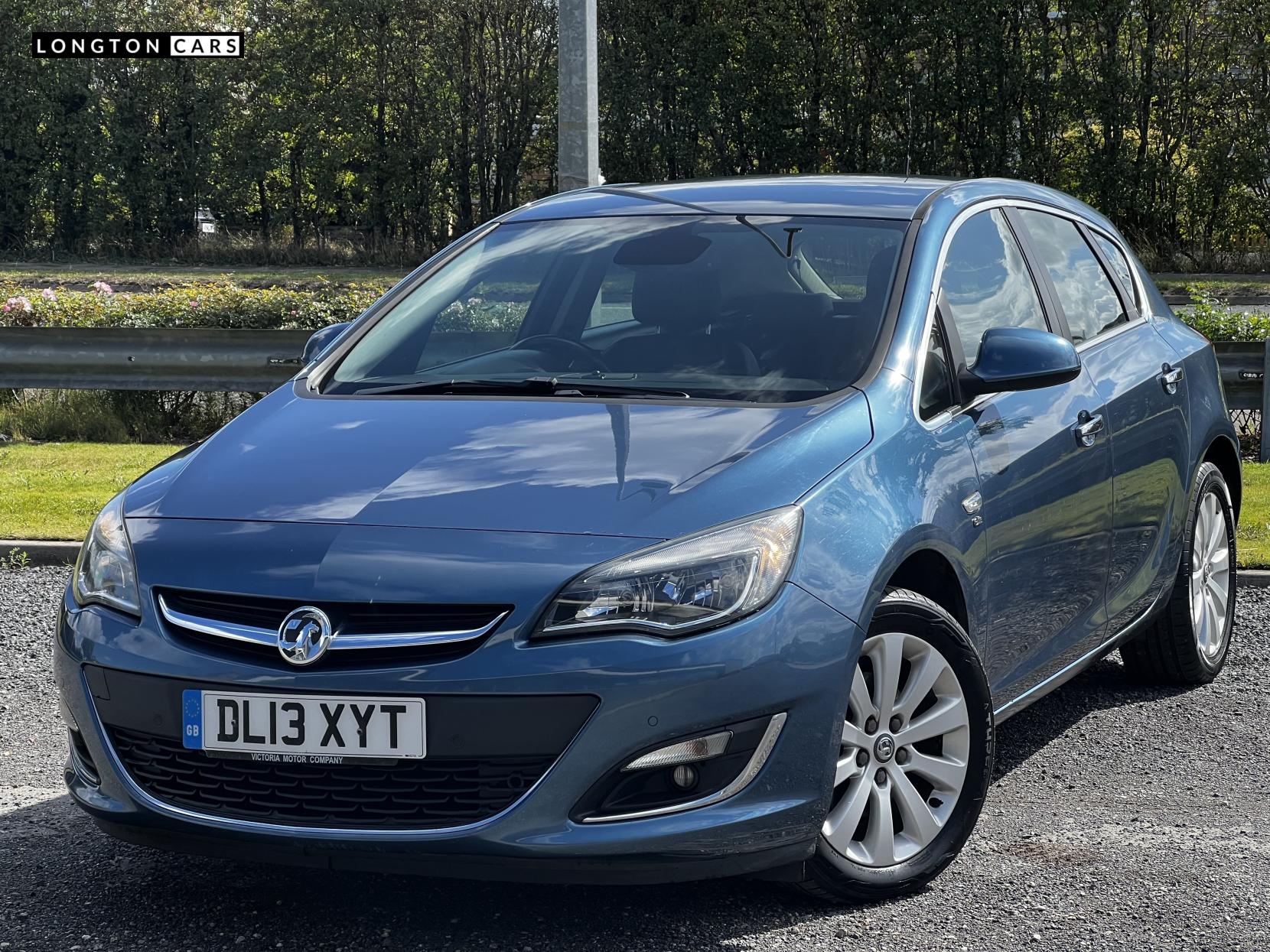 Vauxhall Astra 2.0 CDTi ecoFLEX Elite Hatchback 5dr Diesel Manual Euro 5 (s/s) (160 ps)