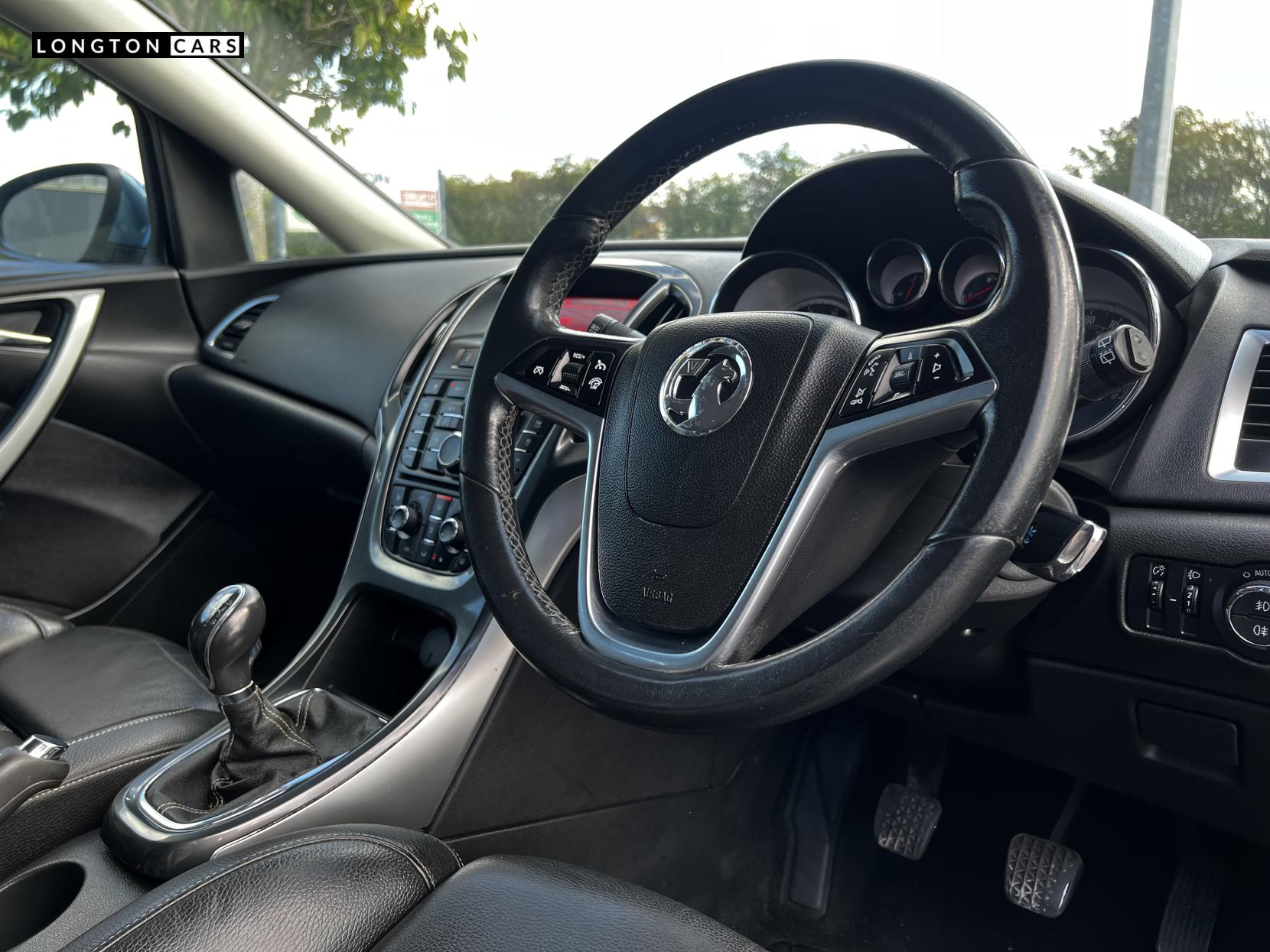 Vauxhall Astra 2.0 CDTi ecoFLEX Elite Hatchback 5dr Diesel Manual Euro 5 (s/s) (160 ps)