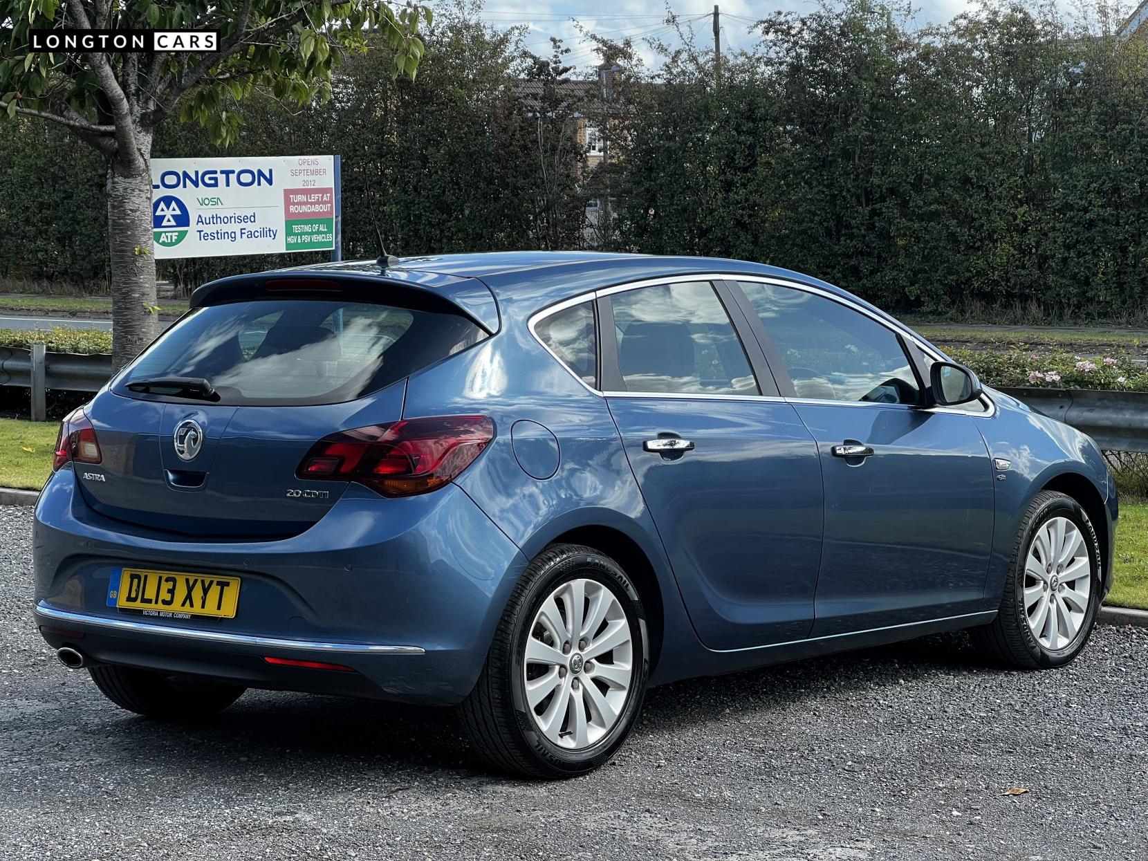Vauxhall Astra 2.0 CDTi ecoFLEX Elite Hatchback 5dr Diesel Manual Euro 5 (s/s) (160 ps)