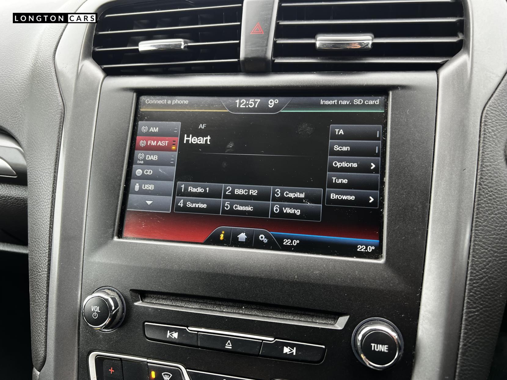 Ford Mondeo 2.0 TDCi Titanium Hatchback 5dr Diesel Manual Euro 6 (s/s) (150 ps)