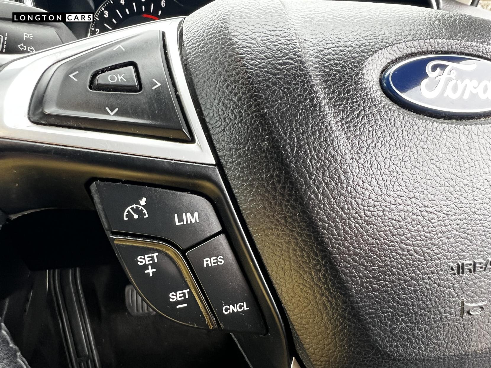 Ford Mondeo 2.0 TDCi Titanium Hatchback 5dr Diesel Manual Euro 6 (s/s) (150 ps)