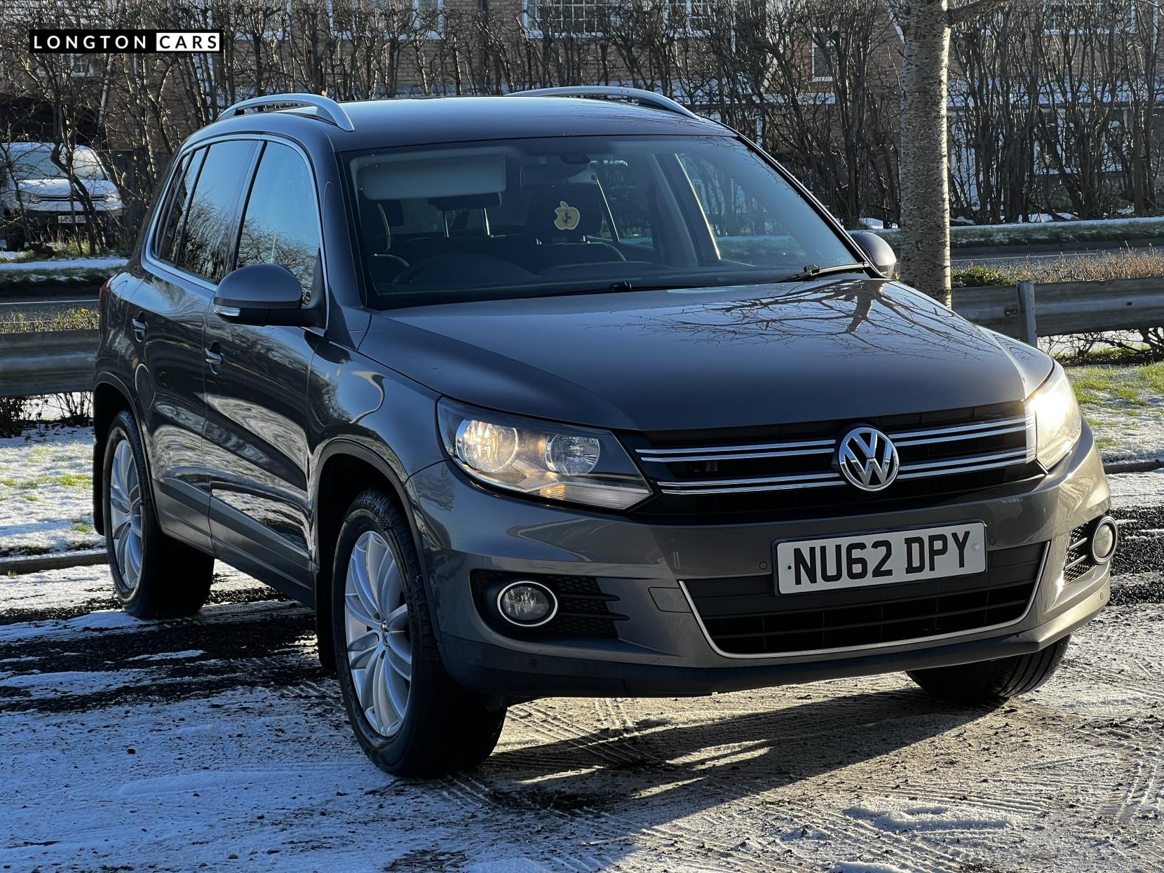 Volkswagen Tiguan 2.0 TDI Sport SUV 5dr Diesel Manual 4WD Euro 5 (170 ps)