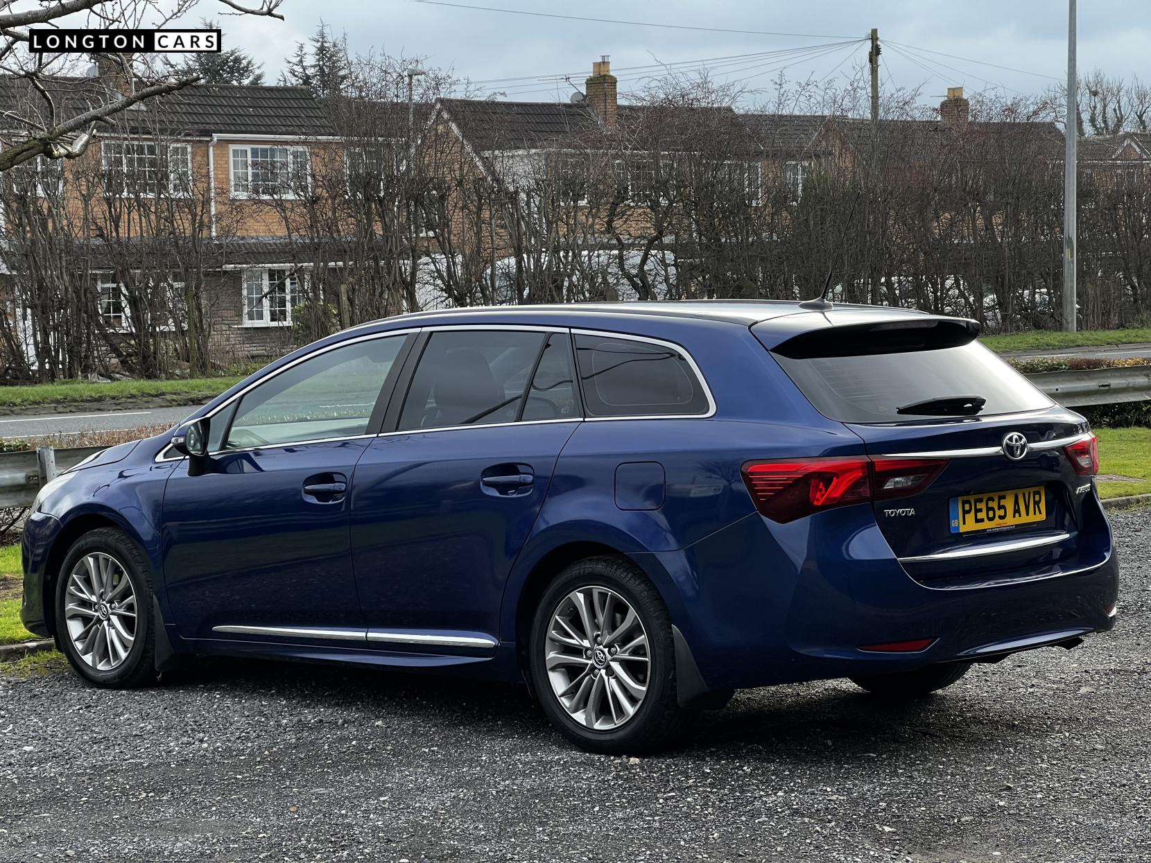 Toyota Avensis 1.6 D-4D Business Edition Touring Sports 5dr Diesel Manual Euro 6 (s/s) (112 bhp)