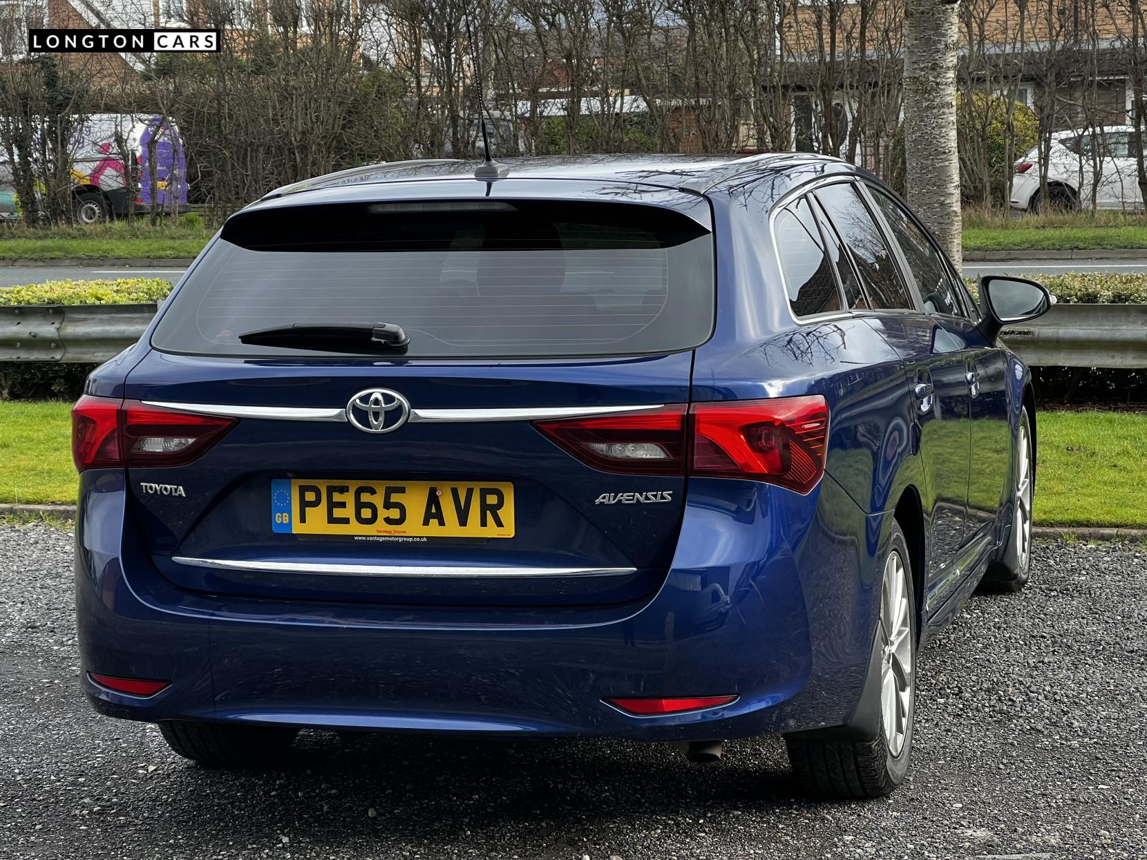 Toyota Avensis 1.6 D-4D Business Edition Touring Sports 5dr Diesel Manual Euro 6 (s/s) (112 bhp)