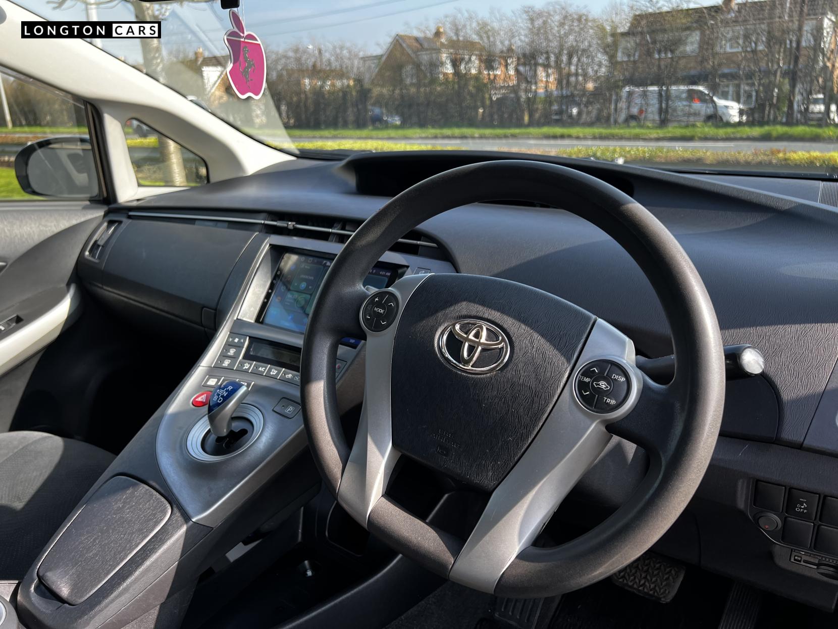 Toyota Prius 1.8 VVT-h T3 Hatchback 5dr Petrol Hybrid CVT Euro 5 (s/s) (136 ps)