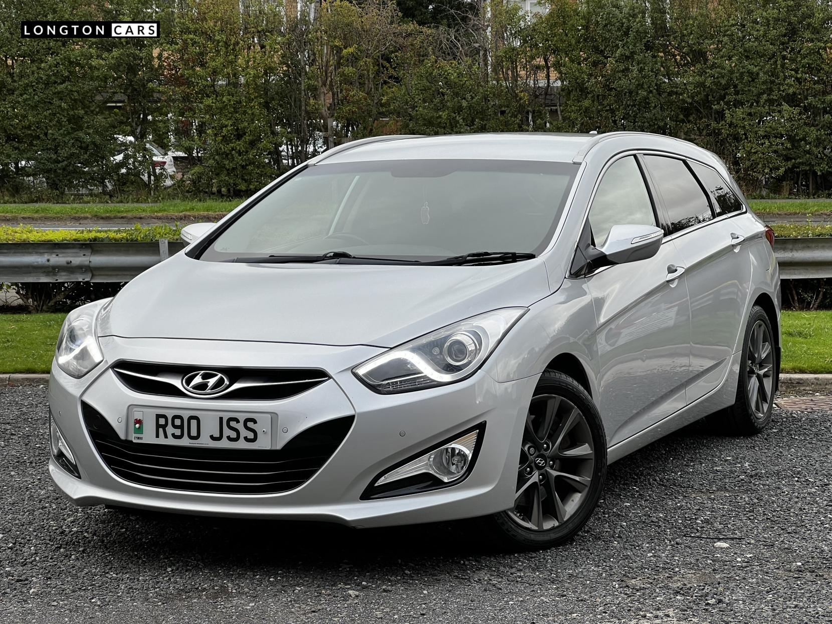 Hyundai i40 1.7 CRDi Style Estate 5dr Diesel Auto Euro 5 (136 ps)