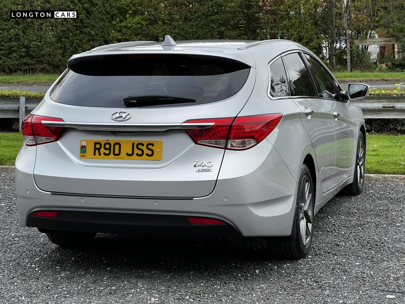 Hyundai i40 1.7 CRDi Style Estate 5dr Diesel Auto Euro 5 (136 ps)