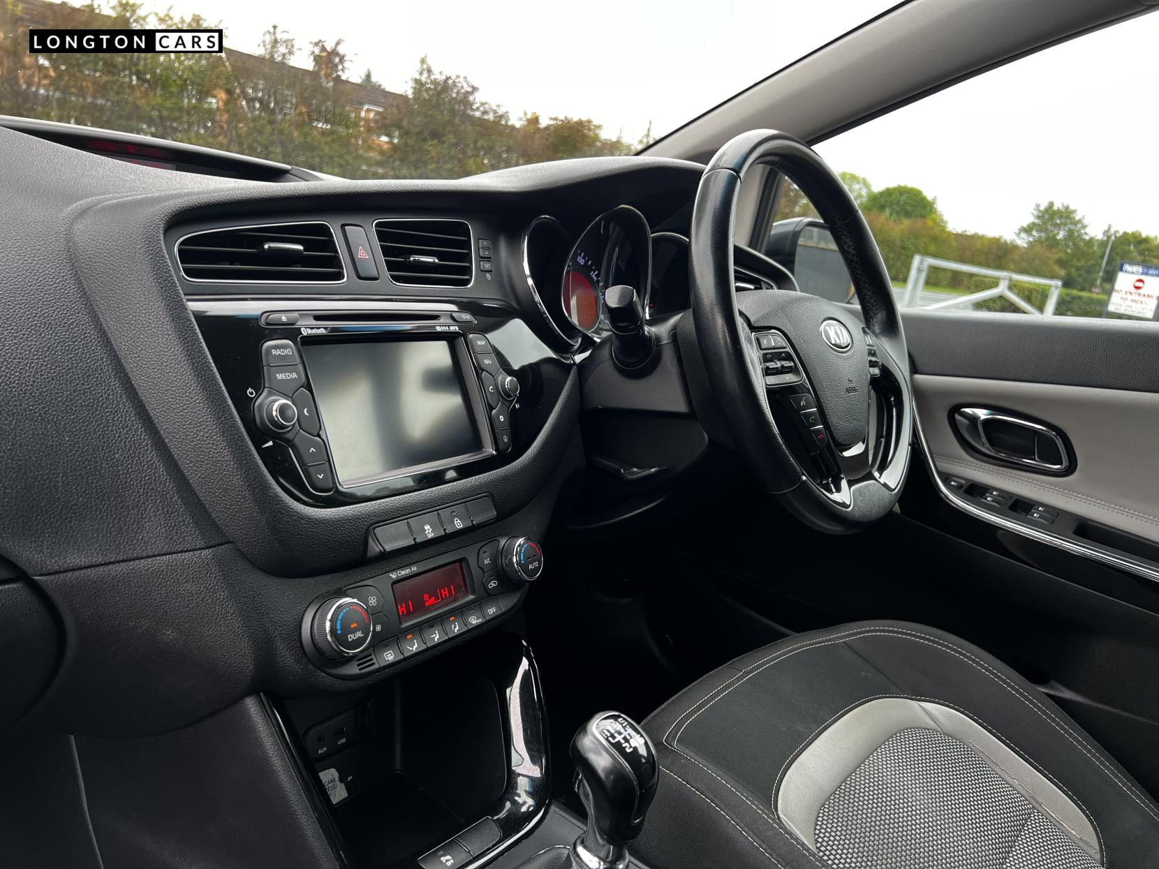 Kia Ceed 1.6 CRDi EcoDynamics 3 Hatchback 5dr Diesel Manual Euro 5 (s/s) (126 bhp)