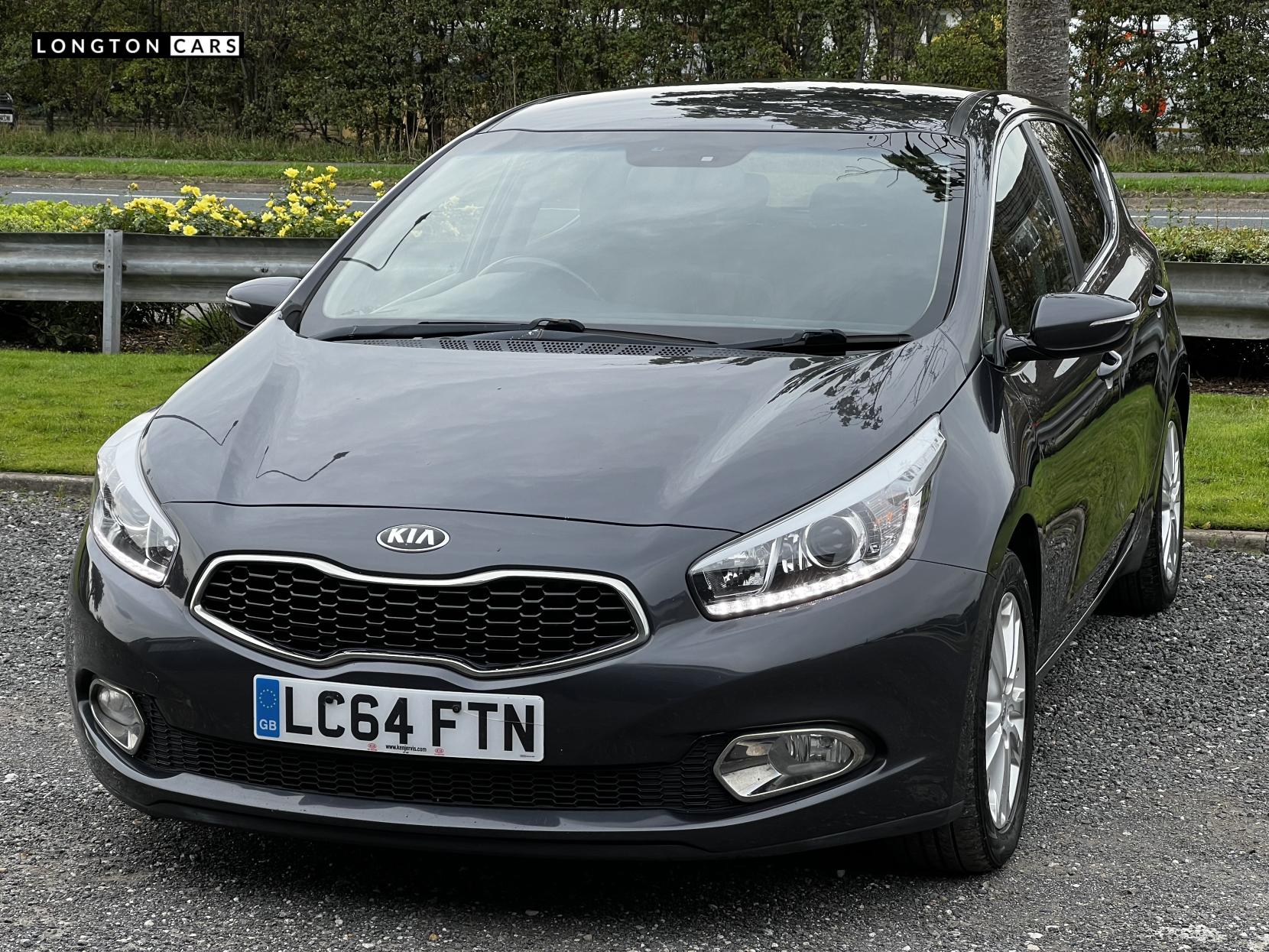 Kia Ceed 1.6 CRDi EcoDynamics 3 Hatchback 5dr Diesel Manual Euro 5 (s/s) (126 bhp)