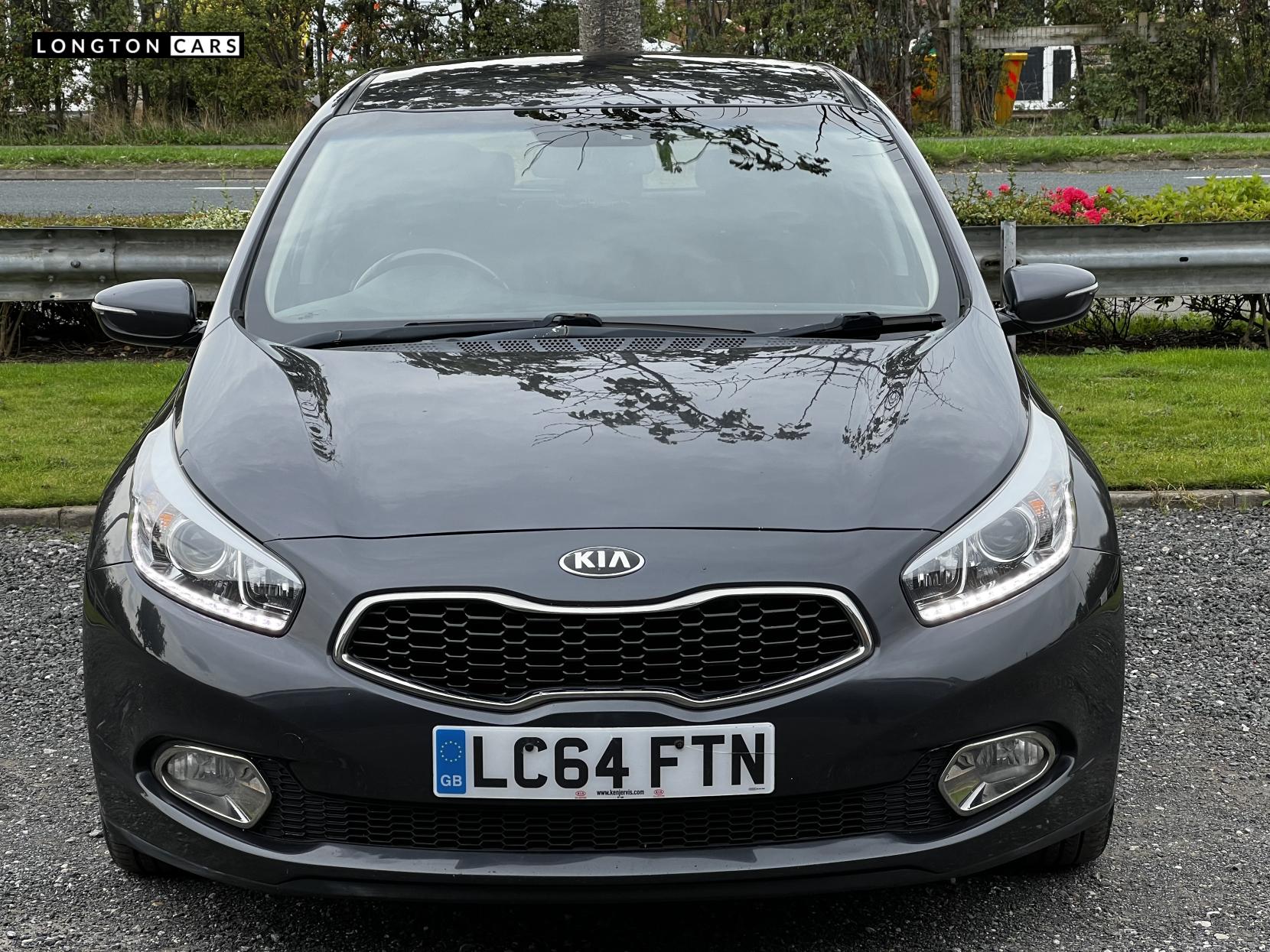 Kia Ceed 1.6 CRDi EcoDynamics 3 Hatchback 5dr Diesel Manual Euro 5 (s/s) (126 bhp)