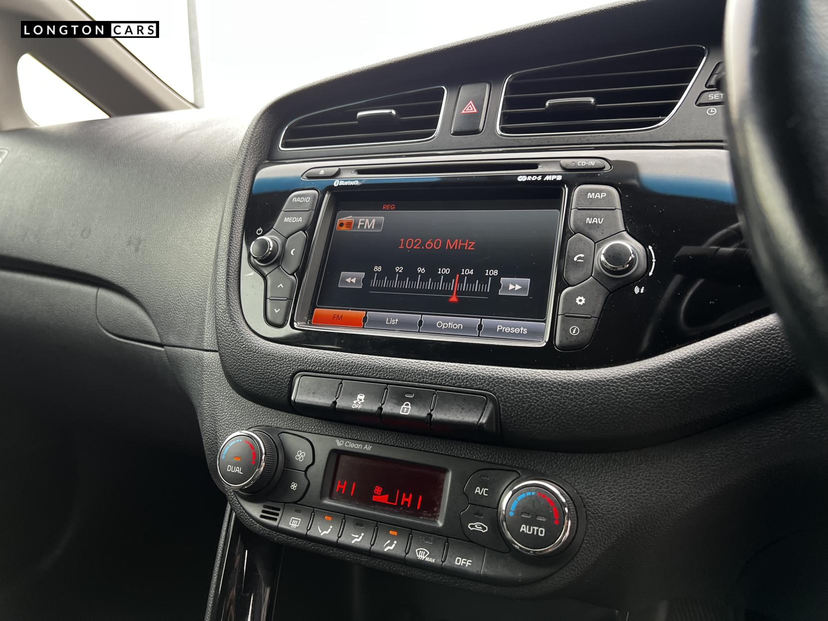 Kia Ceed 1.6 CRDi EcoDynamics 3 Hatchback 5dr Diesel Manual Euro 5 (s/s) (126 bhp)