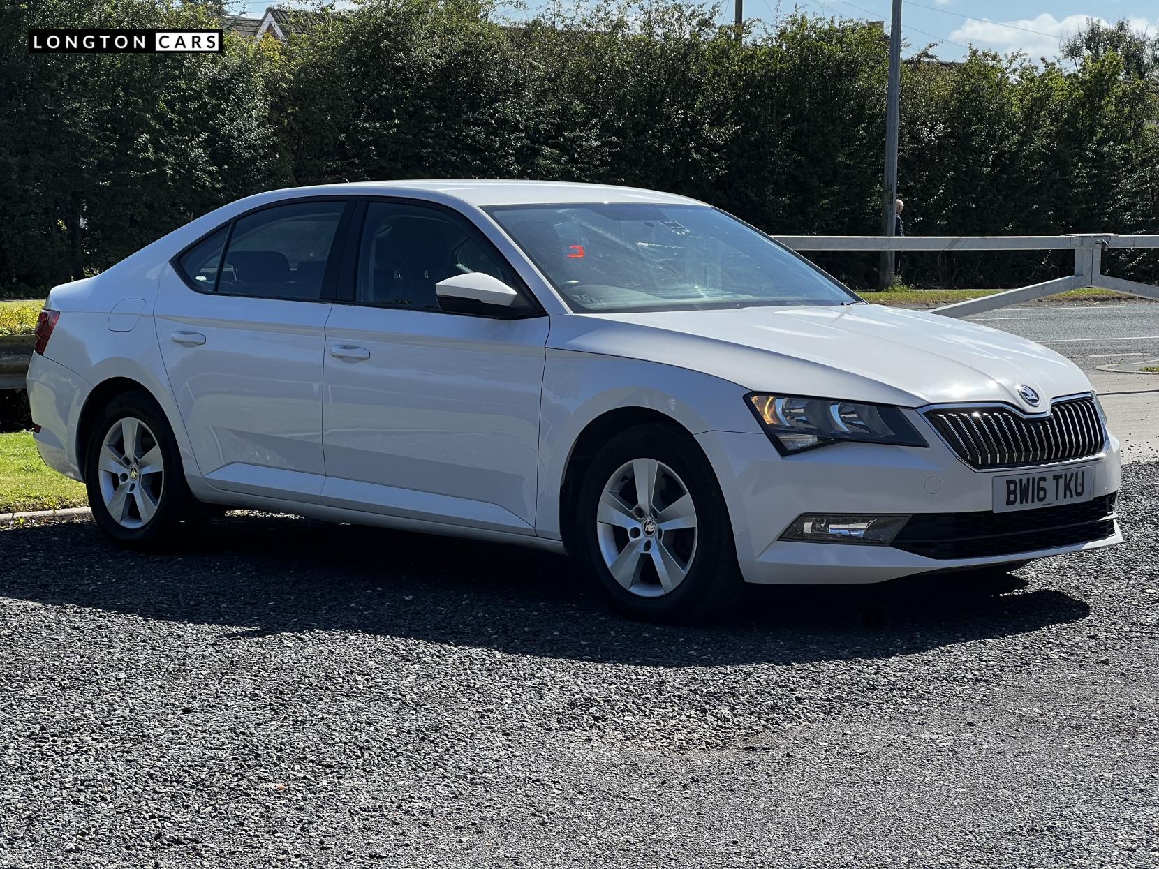 Skoda Superb 1.6 TDI S Hatchback 5dr Diesel Manual Euro 6 (s/s) (120 ps)