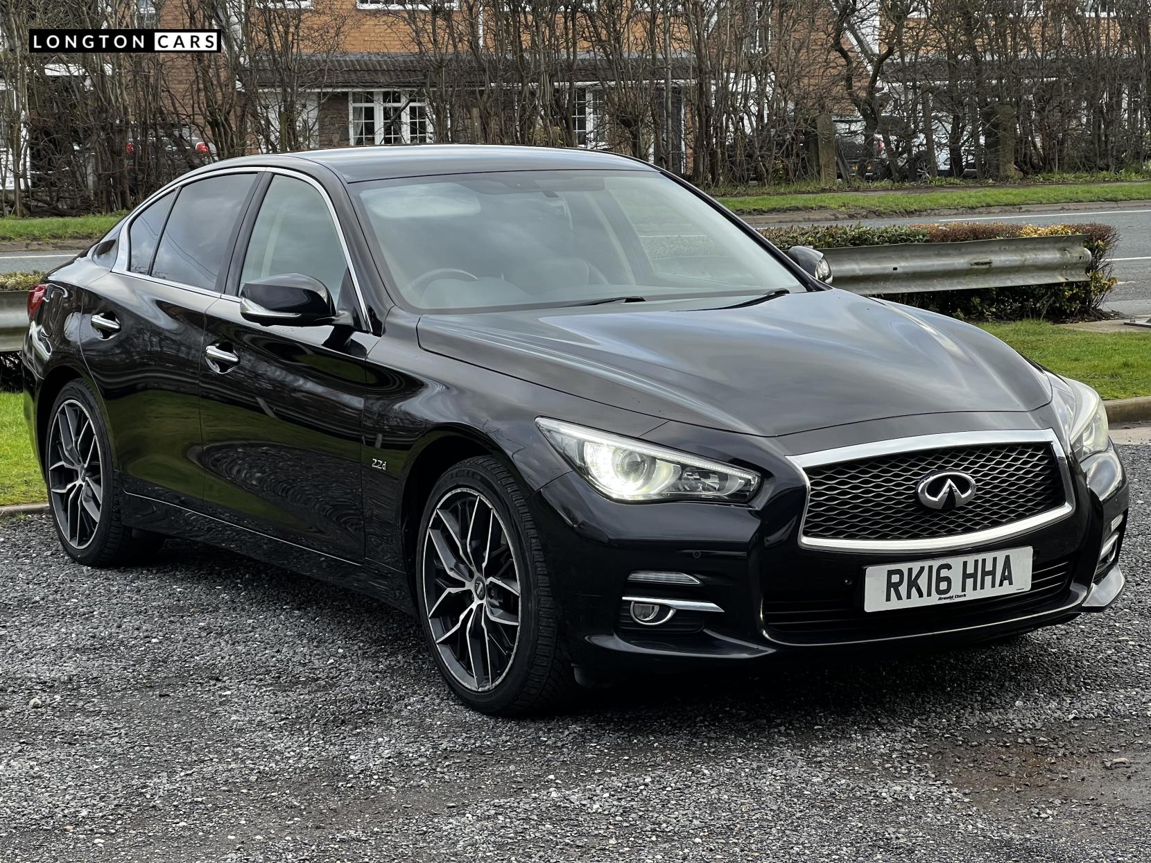 Infiniti Q50 2.2d Premium Saloon 4dr Diesel Auto Euro 6 (s/s) (170 ps)