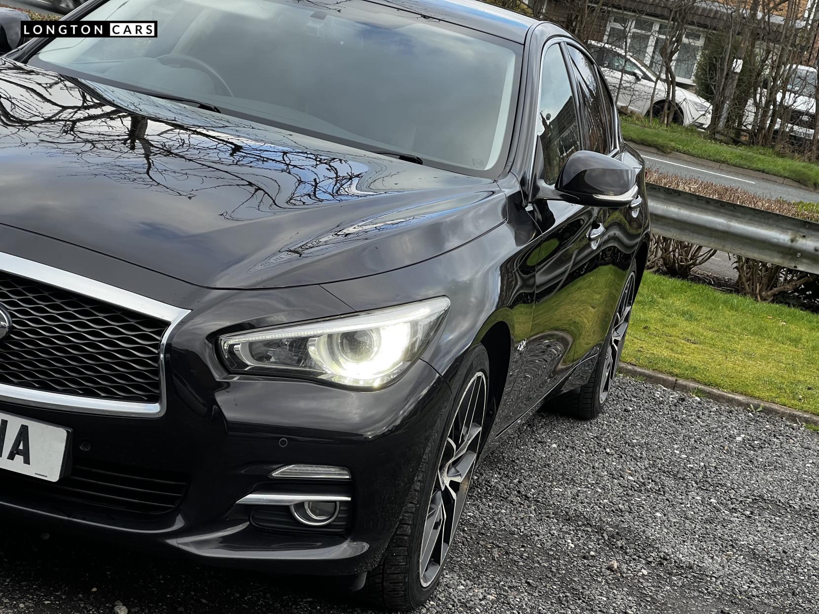 Infiniti Q50 2.2d Premium Saloon 4dr Diesel Auto Euro 6 (s/s) (170 ps)