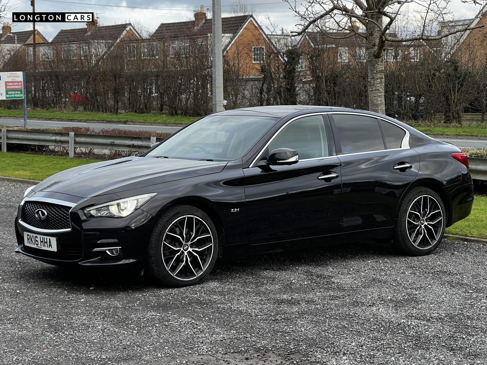 Infiniti Q50 2.2d Premium Saloon 4dr Diesel Auto Euro 6 (s/s) (170 ps)