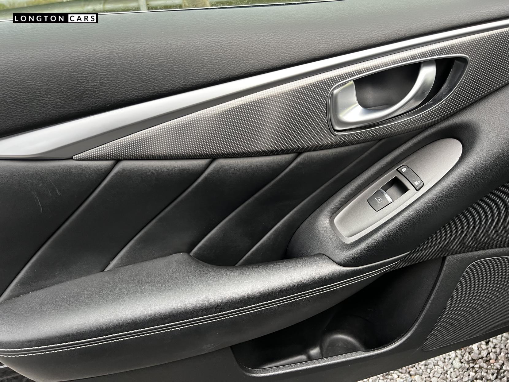 Infiniti Q50 2.2d Premium Saloon 4dr Diesel Auto Euro 6 (s/s) (170 ps)