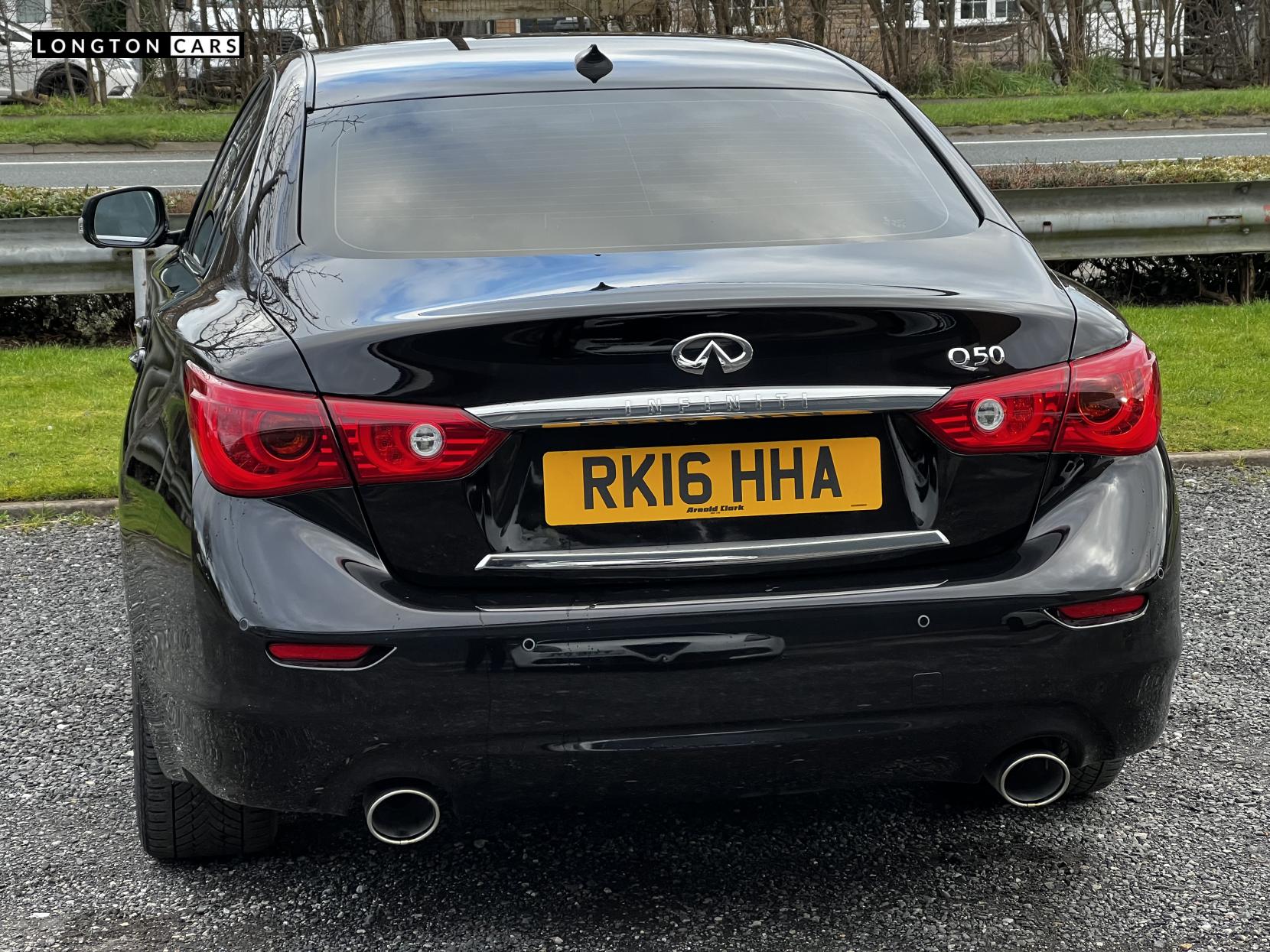 Infiniti Q50 2.2d Premium Saloon 4dr Diesel Auto Euro 6 (s/s) (170 ps)