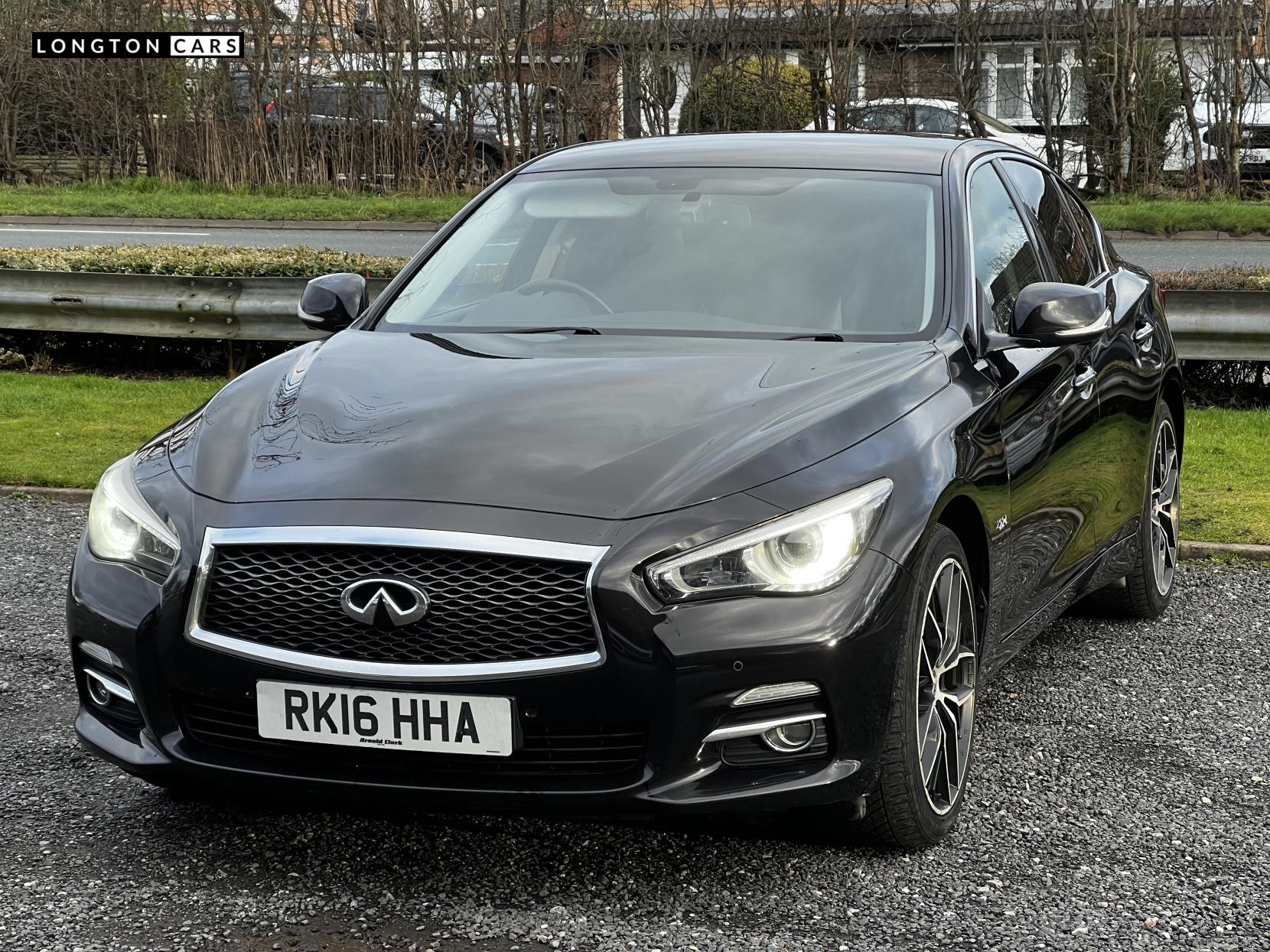 Infiniti Q50 2.2d Premium Saloon 4dr Diesel Auto Euro 6 (s/s) (170 ps)