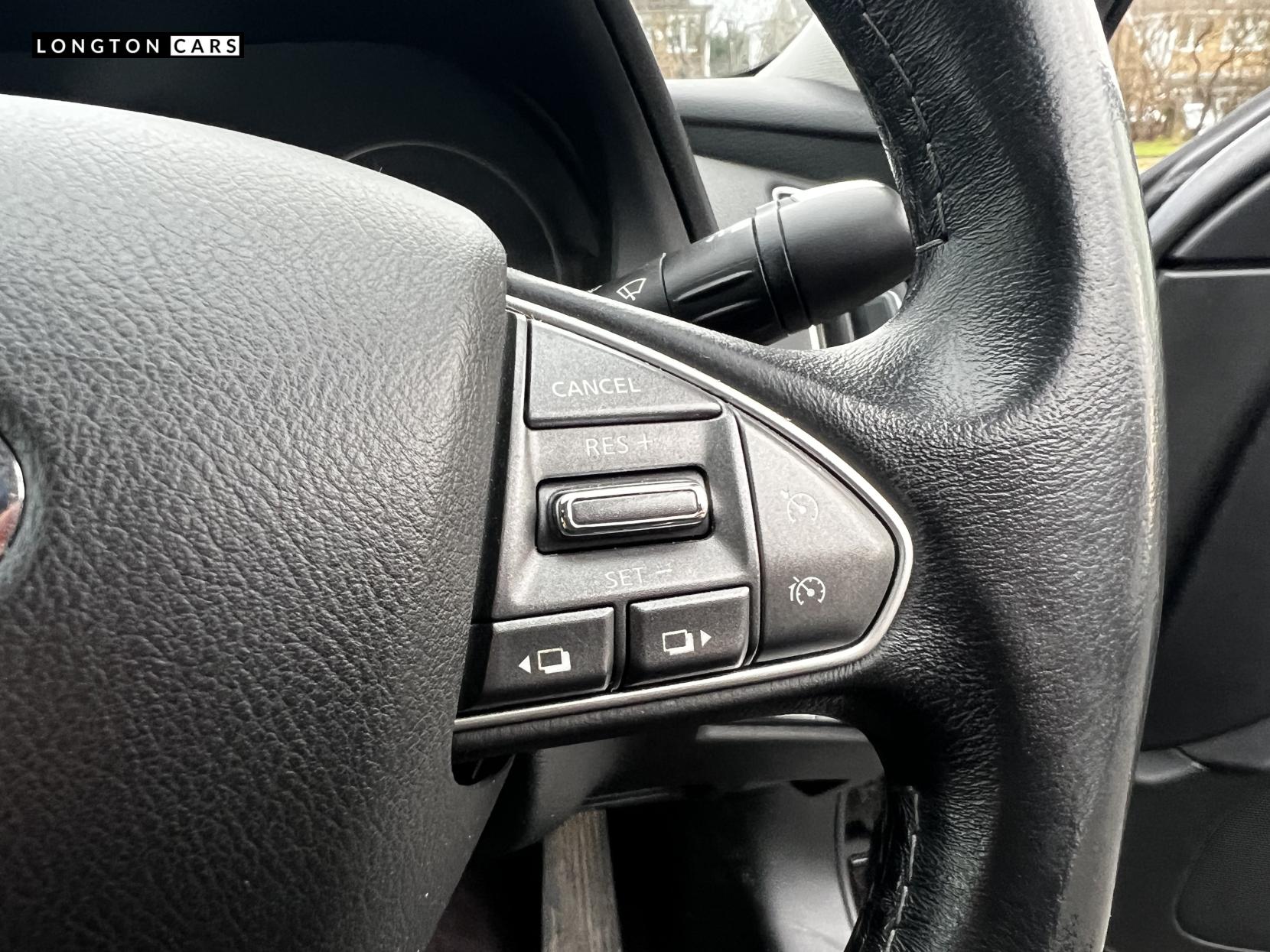 Infiniti Q50 2.2d Premium Saloon 4dr Diesel Auto Euro 6 (s/s) (170 ps)