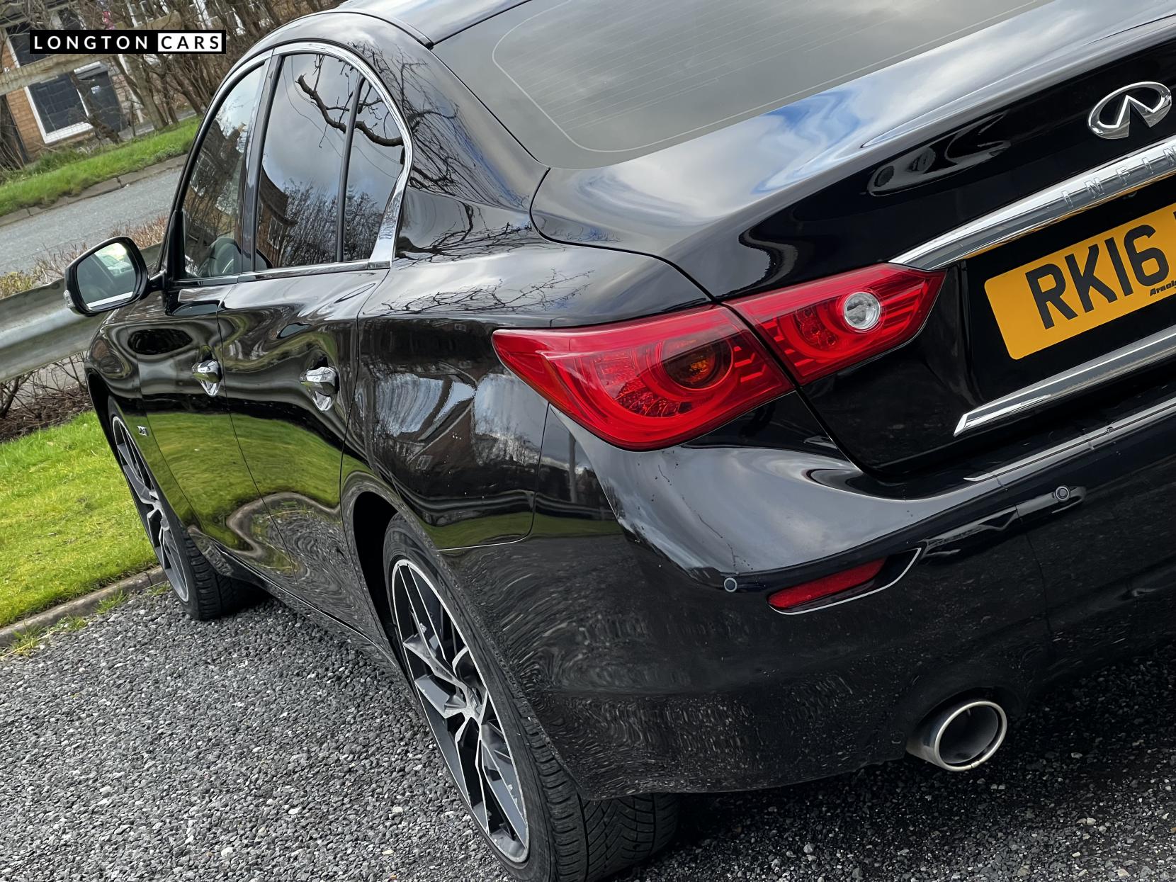 Infiniti Q50 2.2d Premium Saloon 4dr Diesel Auto Euro 6 (s/s) (170 ps)