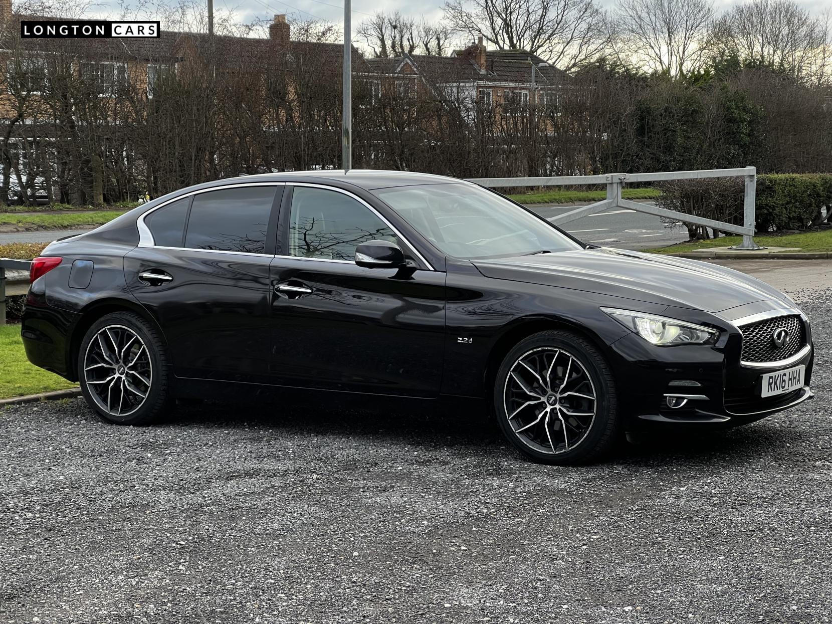Infiniti Q50 2.2d Premium Saloon 4dr Diesel Auto Euro 6 (s/s) (170 ps)