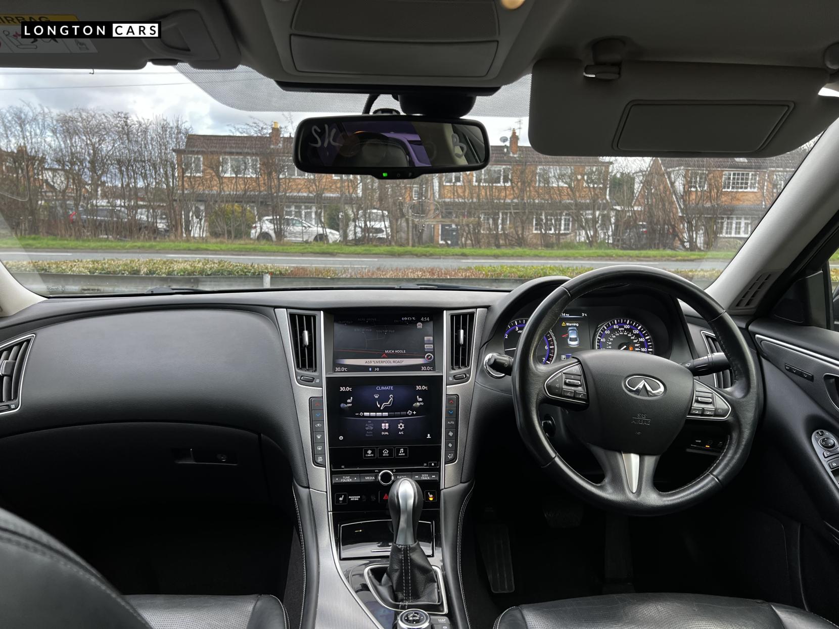 Infiniti Q50 2.2d Premium Saloon 4dr Diesel Auto Euro 6 (s/s) (170 ps)