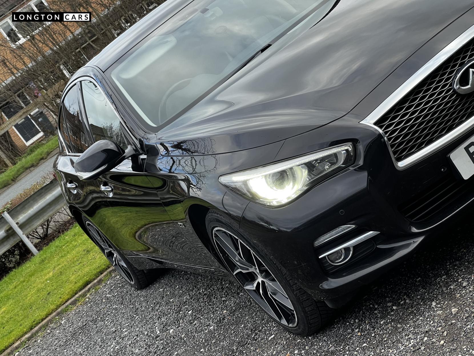 Infiniti Q50 2.2d Premium Saloon 4dr Diesel Auto Euro 6 (s/s) (170 ps)