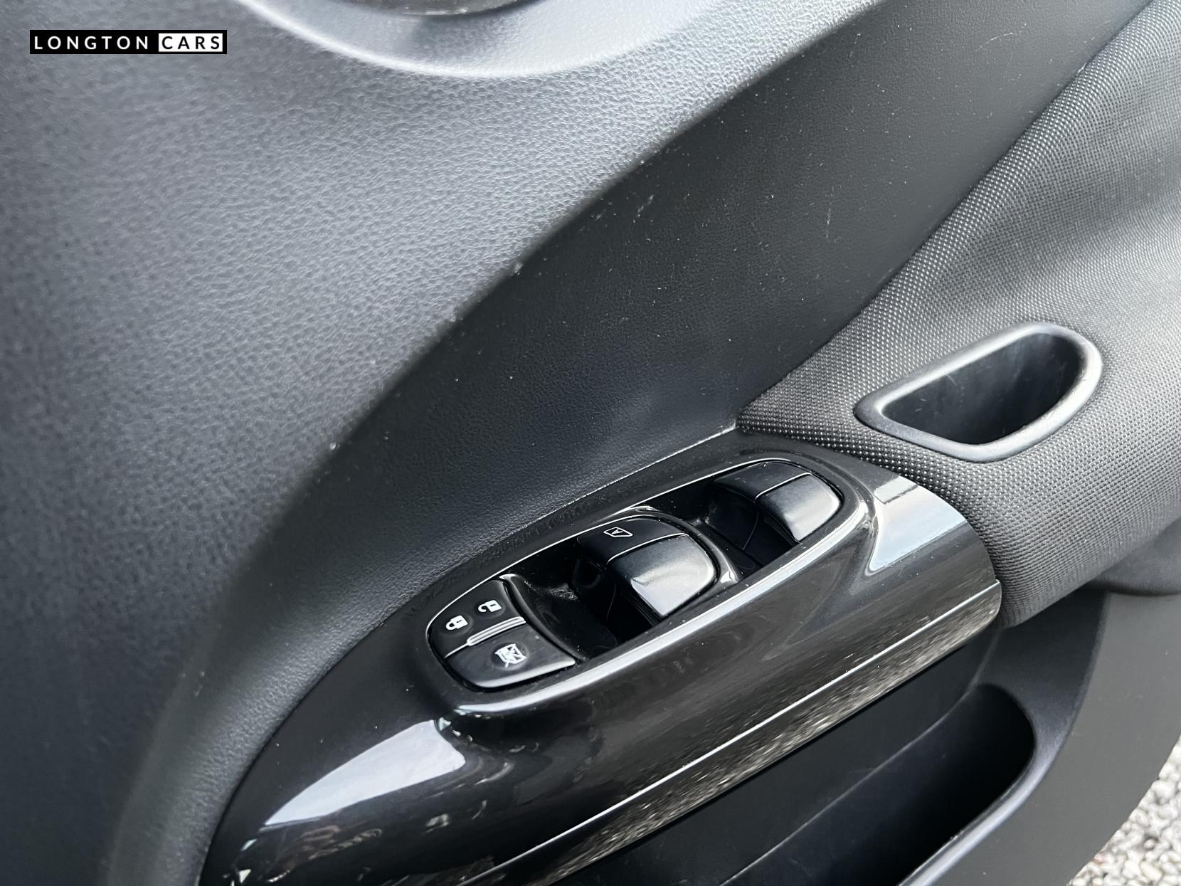 Nissan Juke 1.5 dCi 8v n-tec SUV 5dr Diesel Manual Euro 5 (s/s) (110 ps)