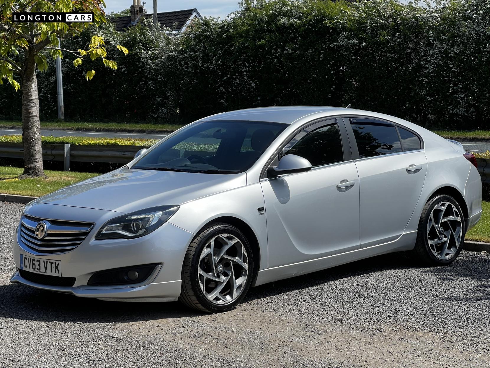 Vauxhall Insignia 2.0 CDTi ecoFLEX SRi VX Line Nav Hatchback 5dr Diesel Manual Euro 5 (s/s) (140 ps)