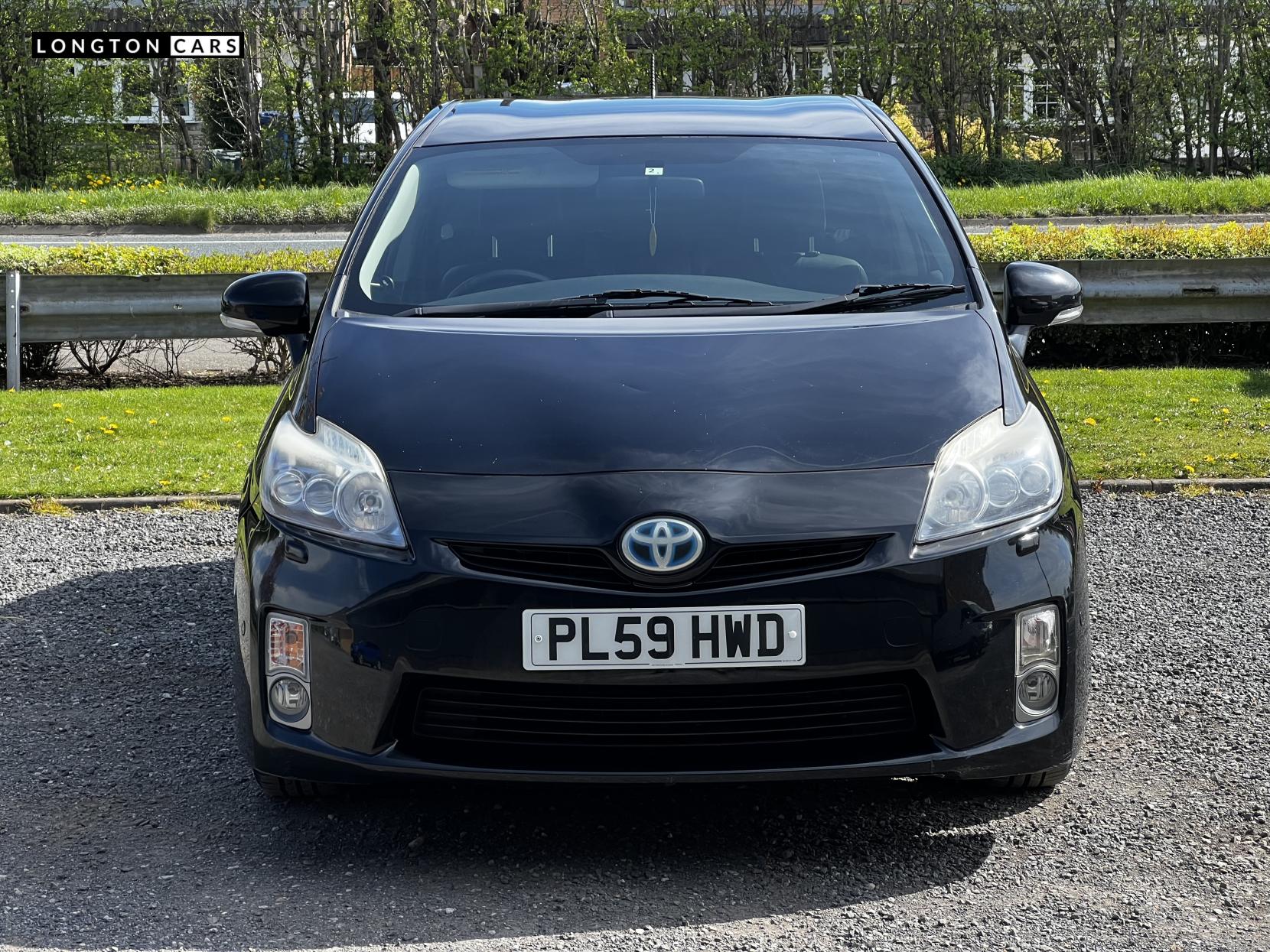 Toyota Prius 1.8 VVT-h T4 Hatchback 5dr Petrol Hybrid CVT Euro 5 (s/s) (136 ps)