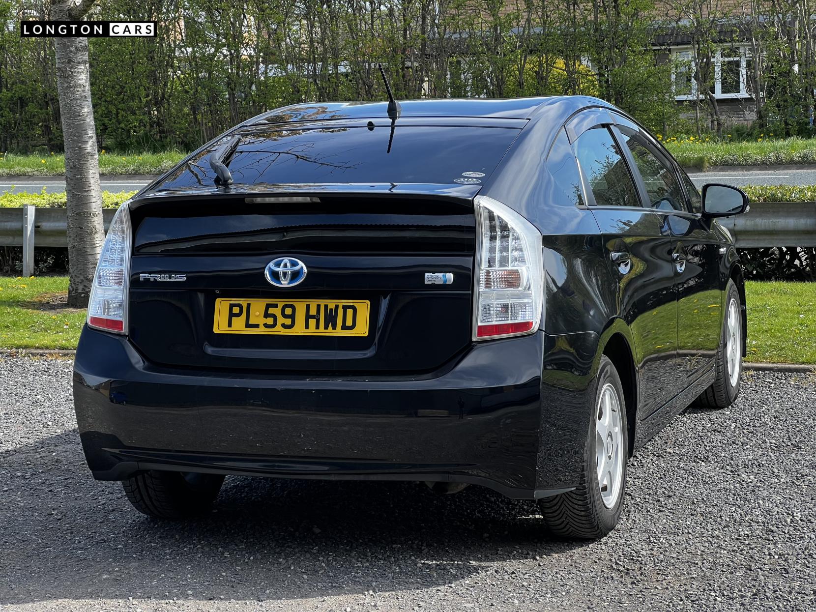 Toyota Prius 1.8 VVT-h T4 Hatchback 5dr Petrol Hybrid CVT Euro 5 (s/s) (136 ps)