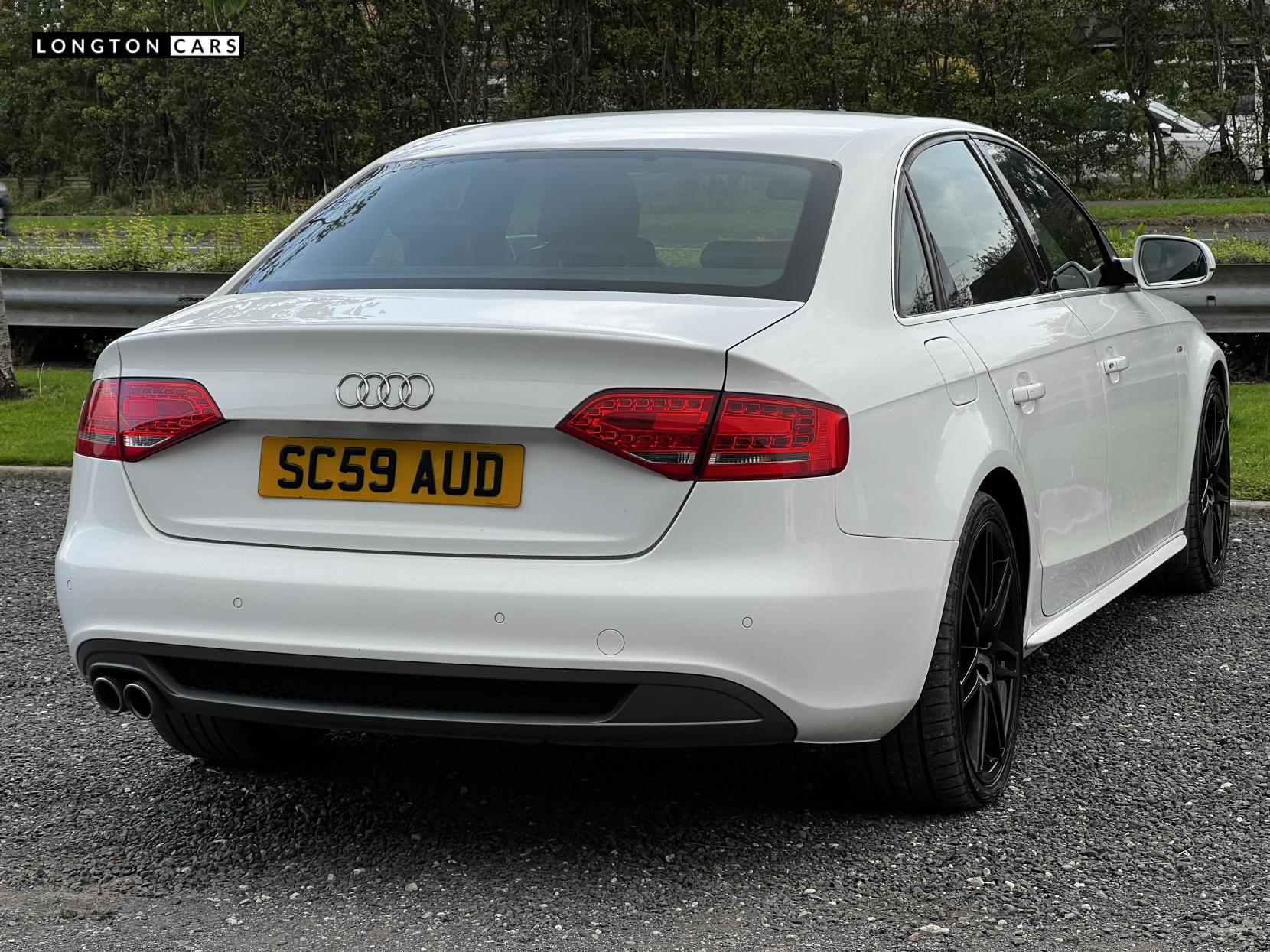 Audi A4 2.0 TDI S line Special Edition Saloon 4dr Diesel Manual Euro 5 (s/s) (143 ps)