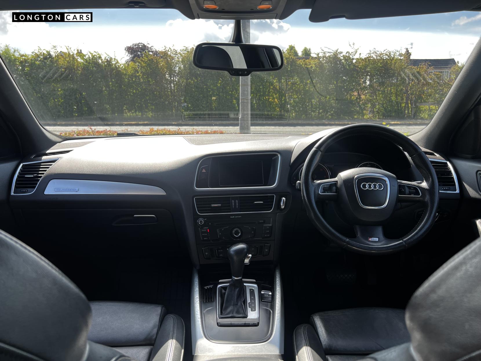 Audi Q5 2.0 TDI S line SUV 5dr Diesel S Tronic quattro Euro 5 (170 ps)