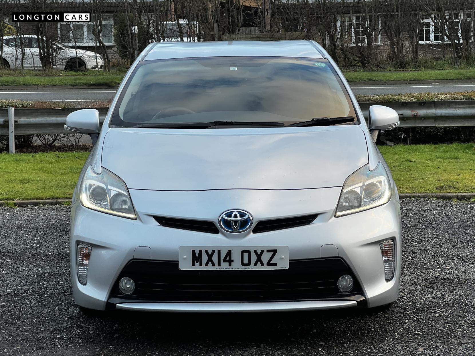 Toyota Prius 1.8 VVT-h T4 Hatchback 5dr Petrol Hybrid CVT Euro 5 (s/s) (136 ps)