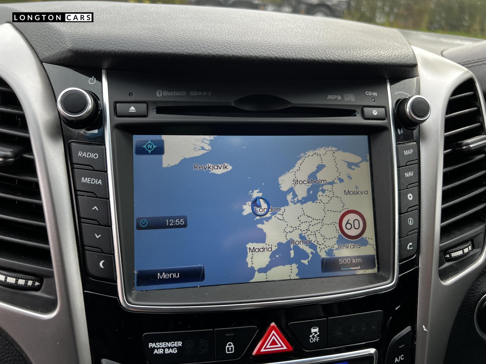 Hyundai i30 1.6 CRDi Blue Drive Premium Hatchback 5dr Diesel Manual Euro 6 (s/s) (136 ps)